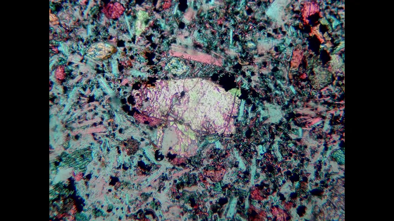 Basalte à olivine