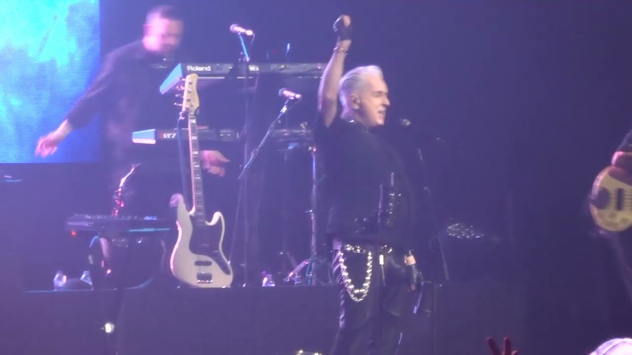 Holly Johnson - Relax