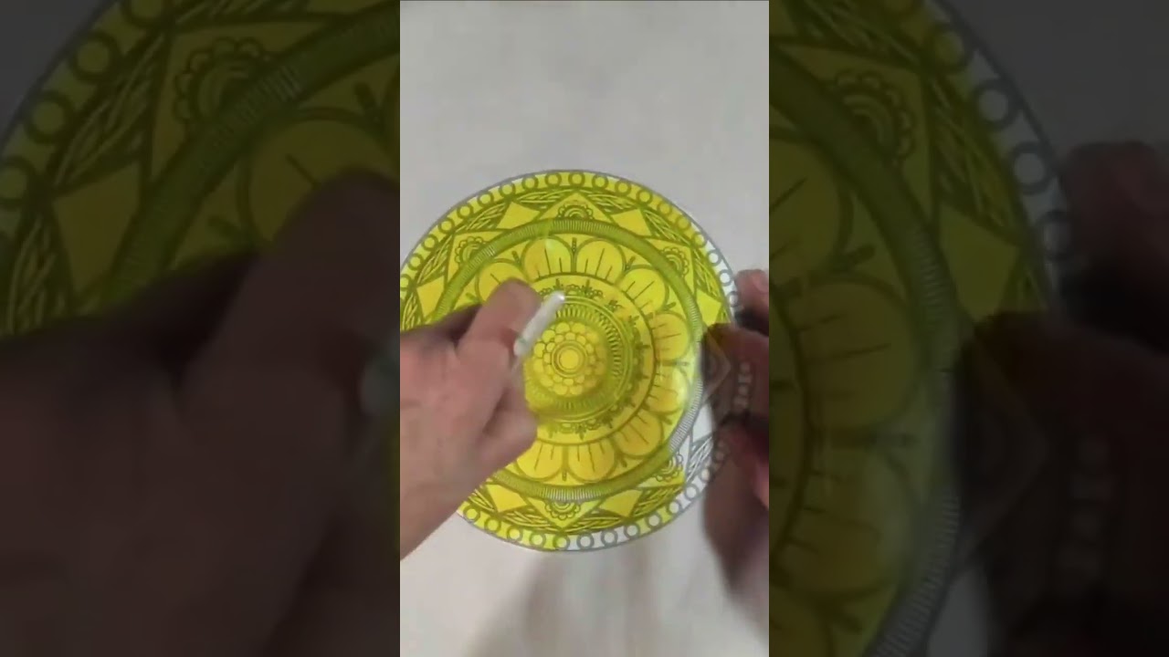 How to Use Intuitive Collage in your Art Journal for Personal Storytelling