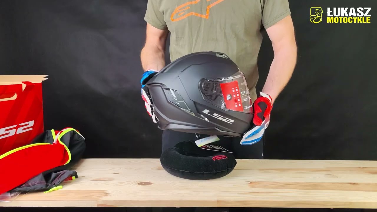 Kask motocyklowy LS2 STORM III