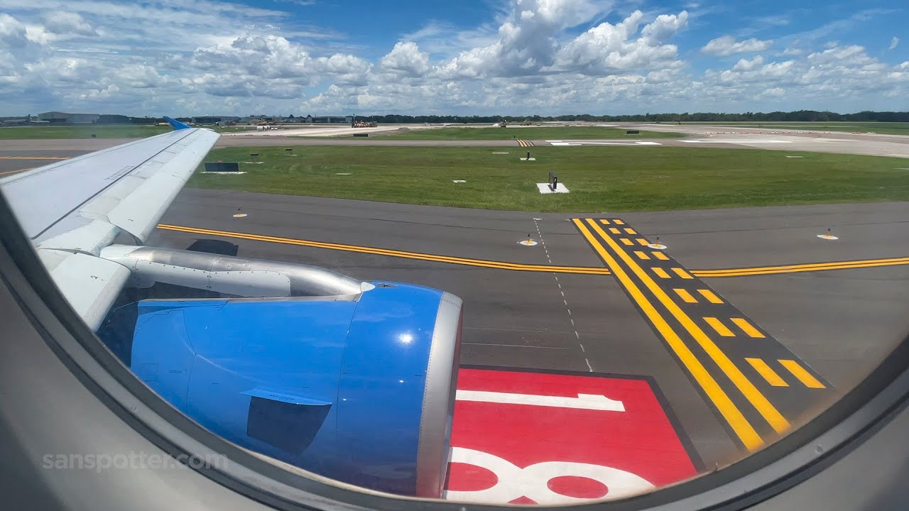 Allegiant Air A319 takeoff from Sanford Airport (SFB)