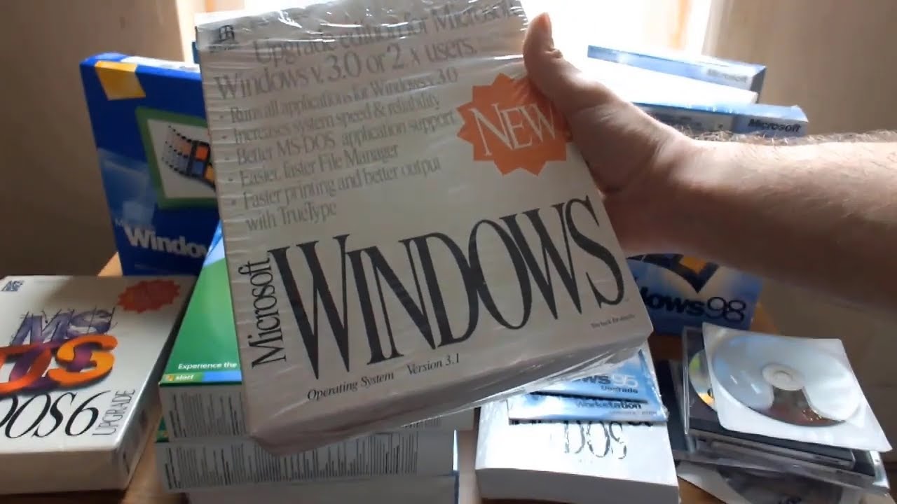 I've Bought A Ton Of Vintage Microsoft Windows Operating Systems! (Collection | Full Video)