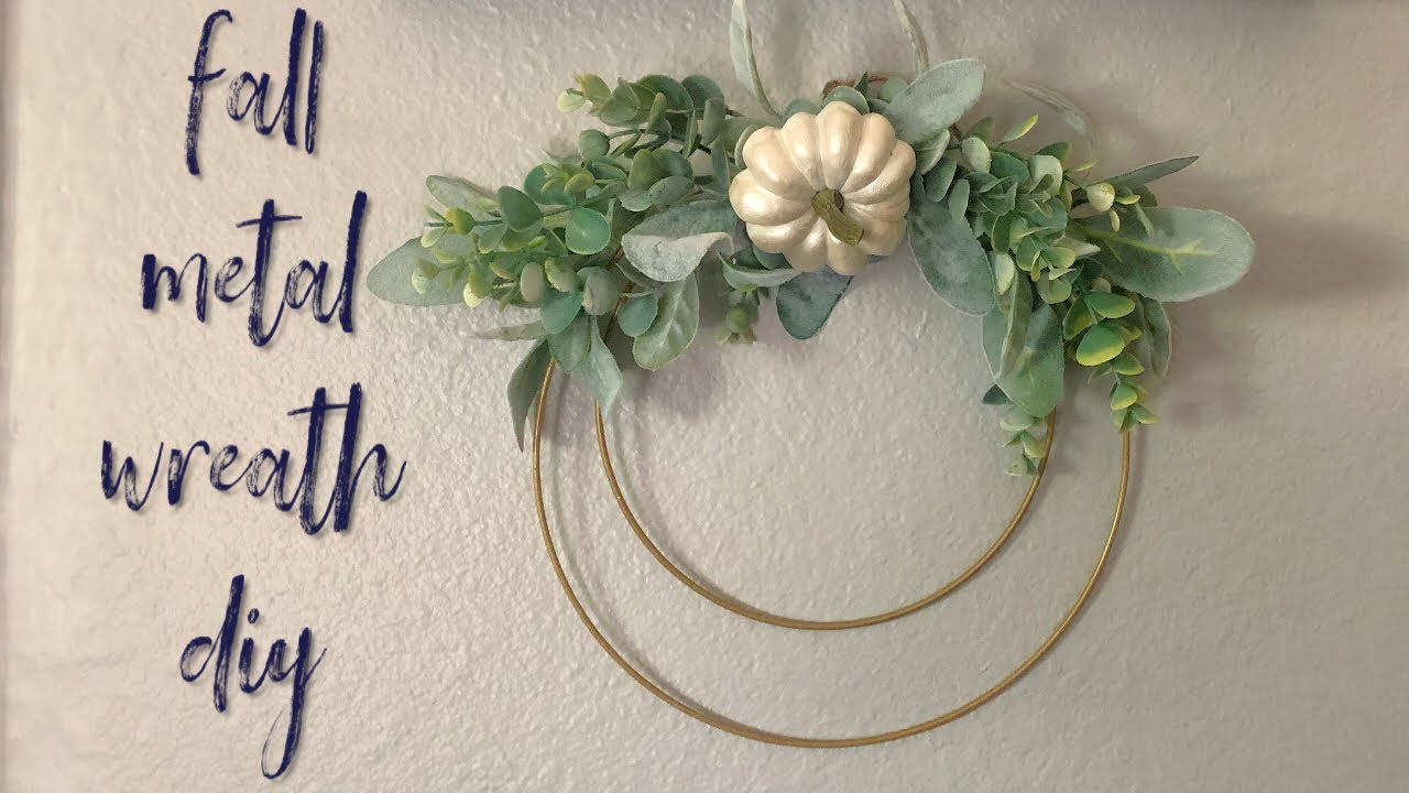 Simple Fall Metal Hoop Wreath  | Fall DIY