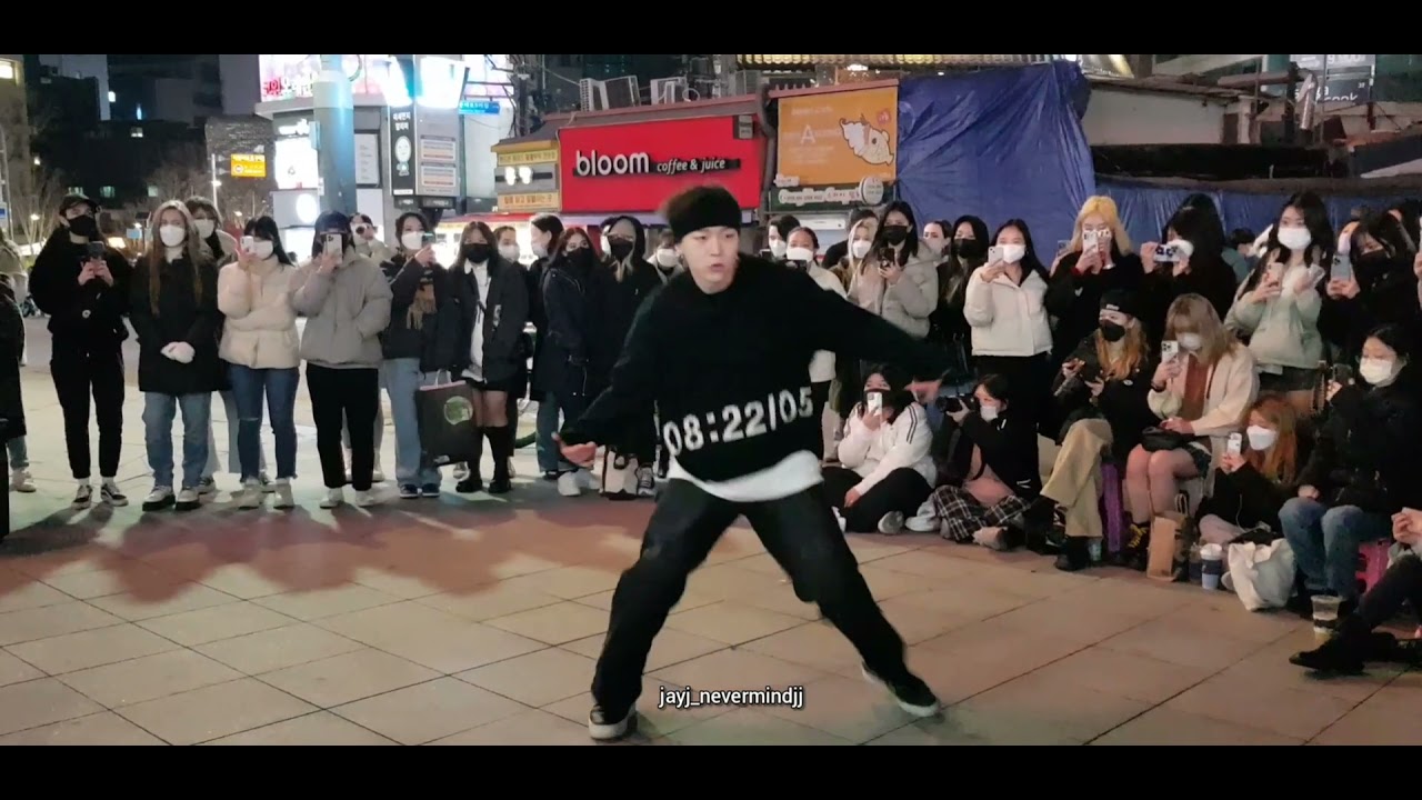 211209 ❤ ABLUE [MONSTA X - FANTASIA] 신촌 버스킹 (shinchon busking)