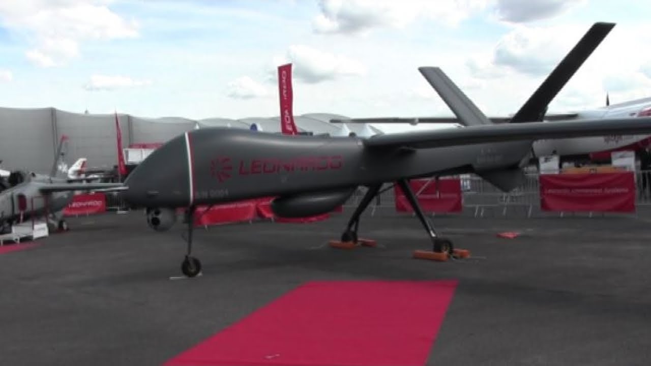 Leonardo presenta a Parigi il super drone Falco Xplorer