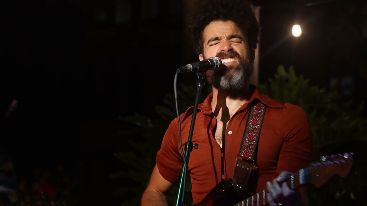 Lukas Hayden - Smokestack Spoonful (Live at Revelry)