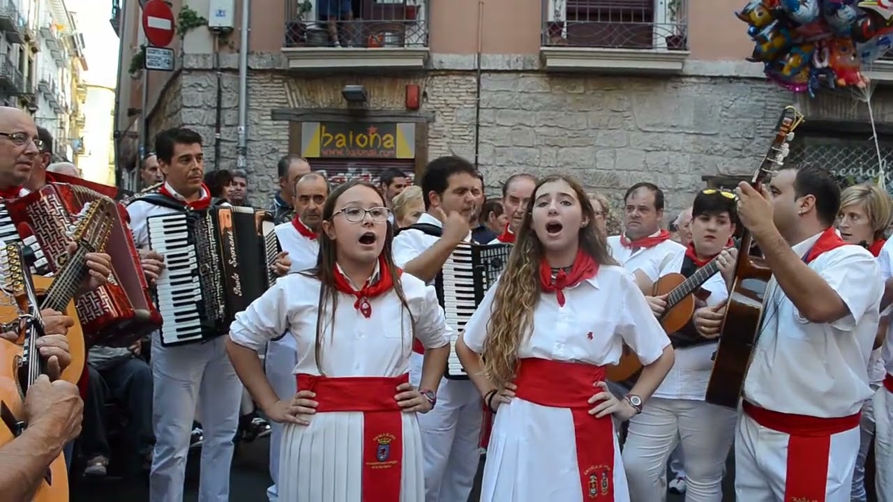 FÉLIX LERGA. MARÍA LEÓZ. NEKANE SALINAS. NO SE QUE TIENE PAMPLONA. JOTAS NAVARRAS
