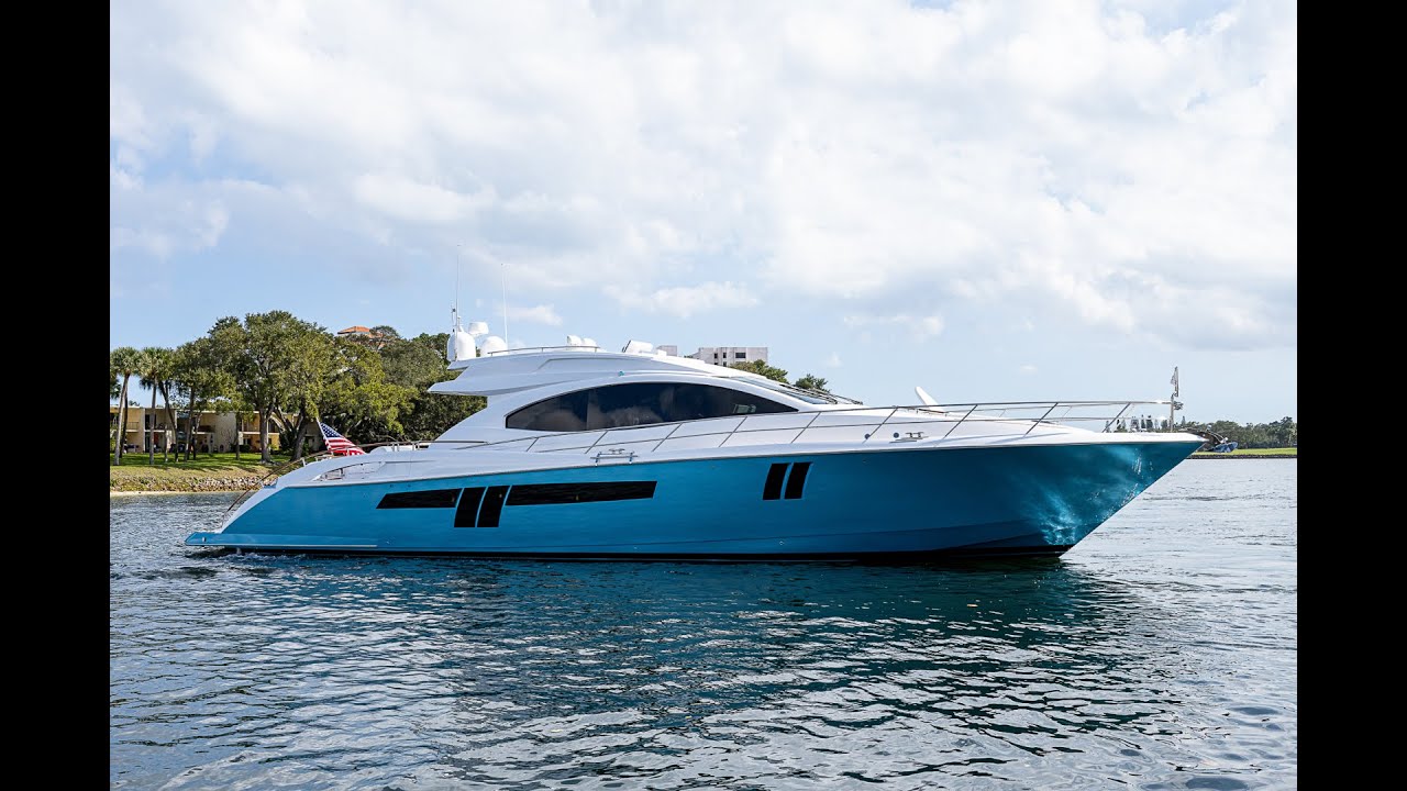2010 Lazzara Yacht 78 LSX - For Sale with HMY Yachts