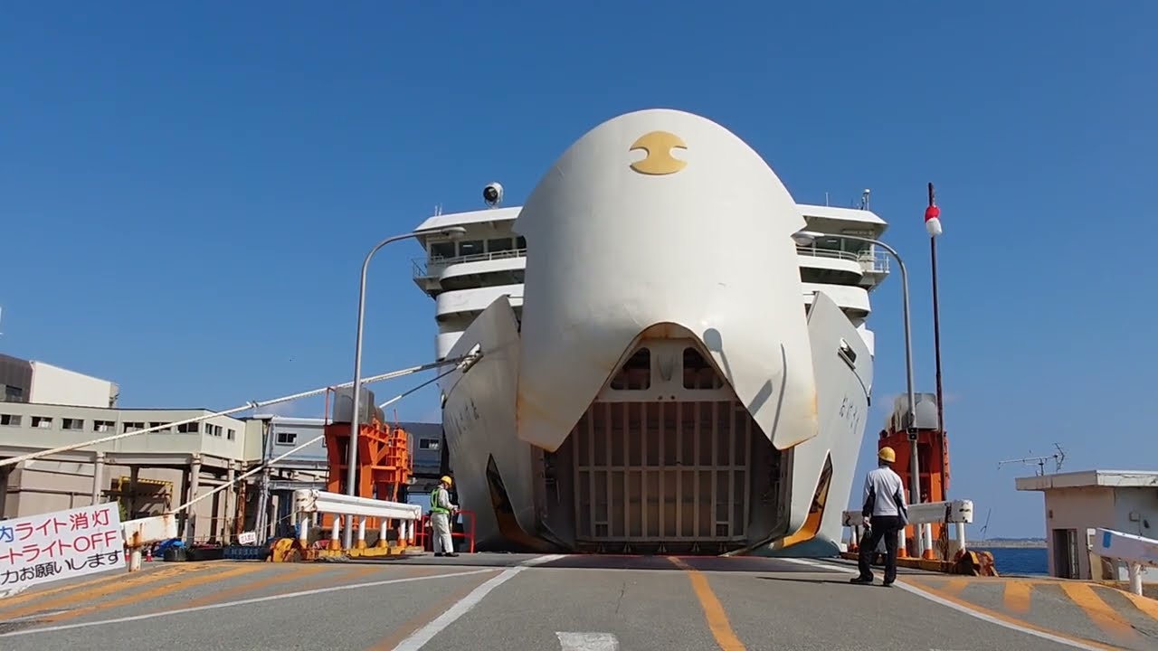【4K映像】佐渡汽船カーフェリーおけさ丸〜両津港接岸から車両が出てくるまで〜 #佐渡汽船  #カーフェリー #ときわ丸 #両津港  #車両航送 #ferry