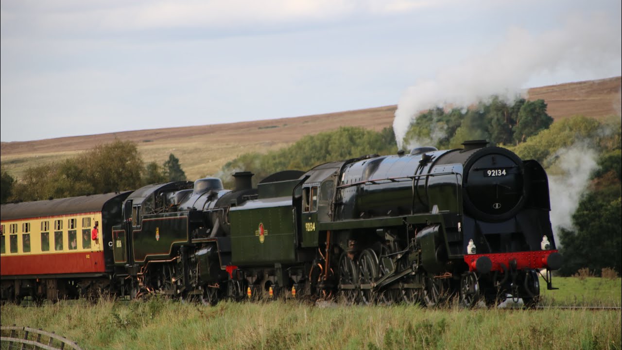 North Yorkshire Moors Railway | 50th Anniversary Gala | 9F (92134) rescuing Failed Standard 4T 80136