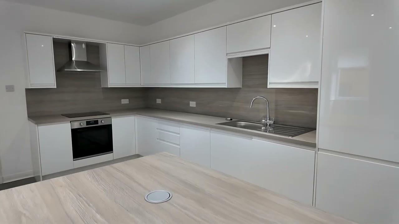 📍Park Circus, Glasgow, £2,100PCM