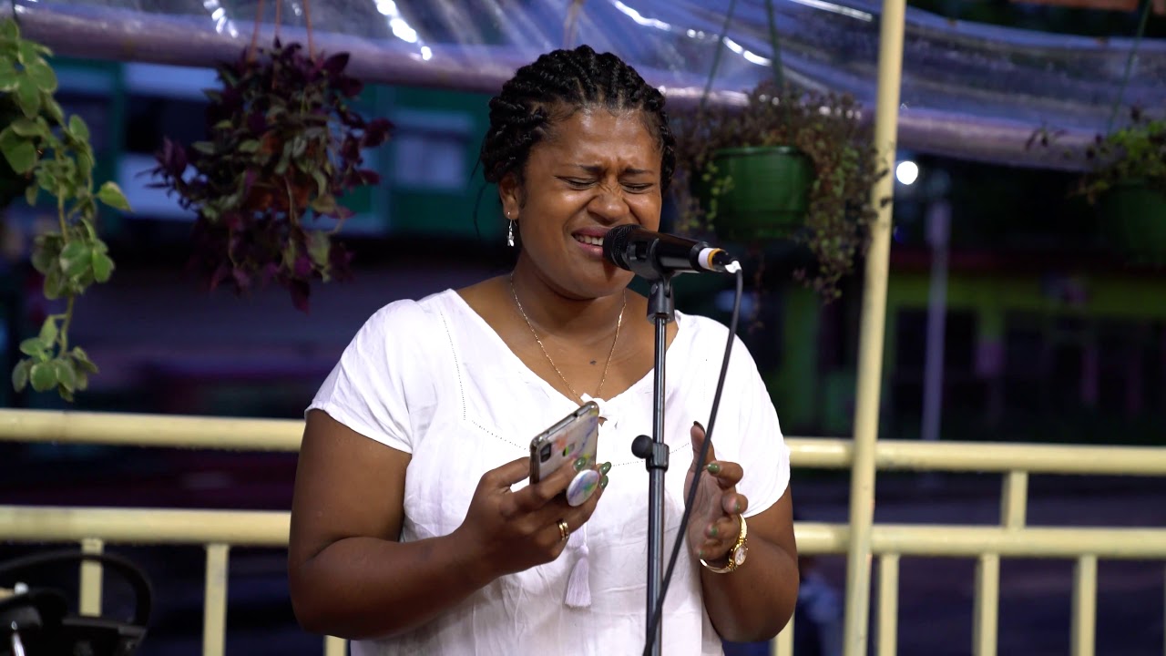 Goodness of God - Bethel Music (MILA KARIKARITU - COVER)