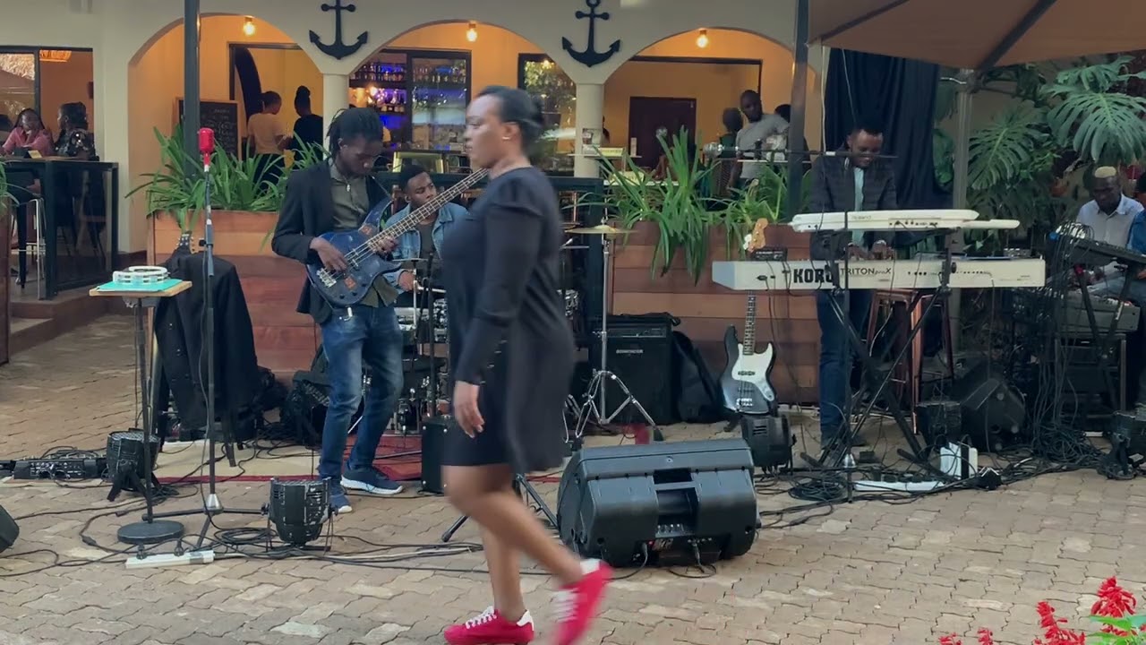 MONYIE MUSIC The big three performing live @The international jazz festival