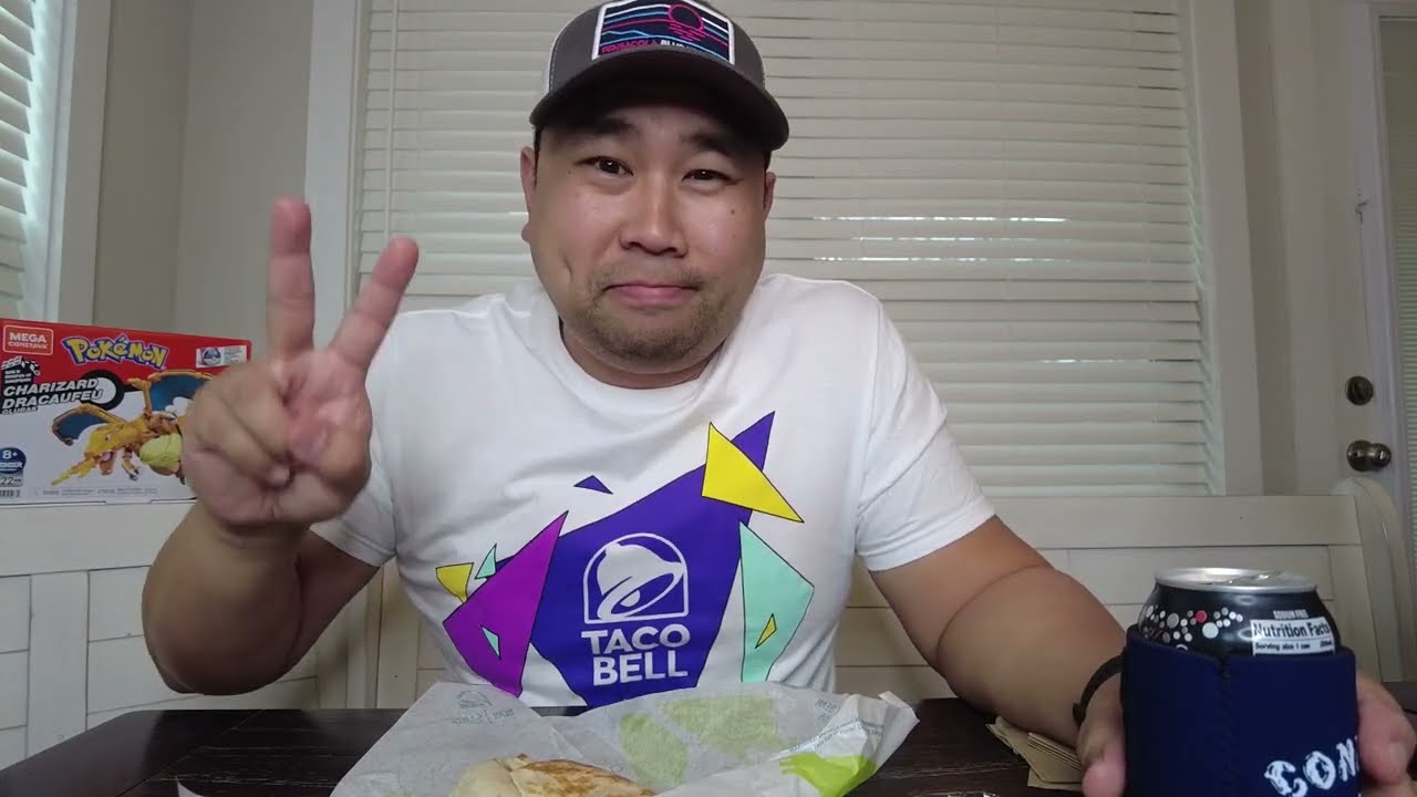 Taco Bell x Chicken Wings? Any good? Chautastic or trash? Trying the chicken wings from taco bell.
