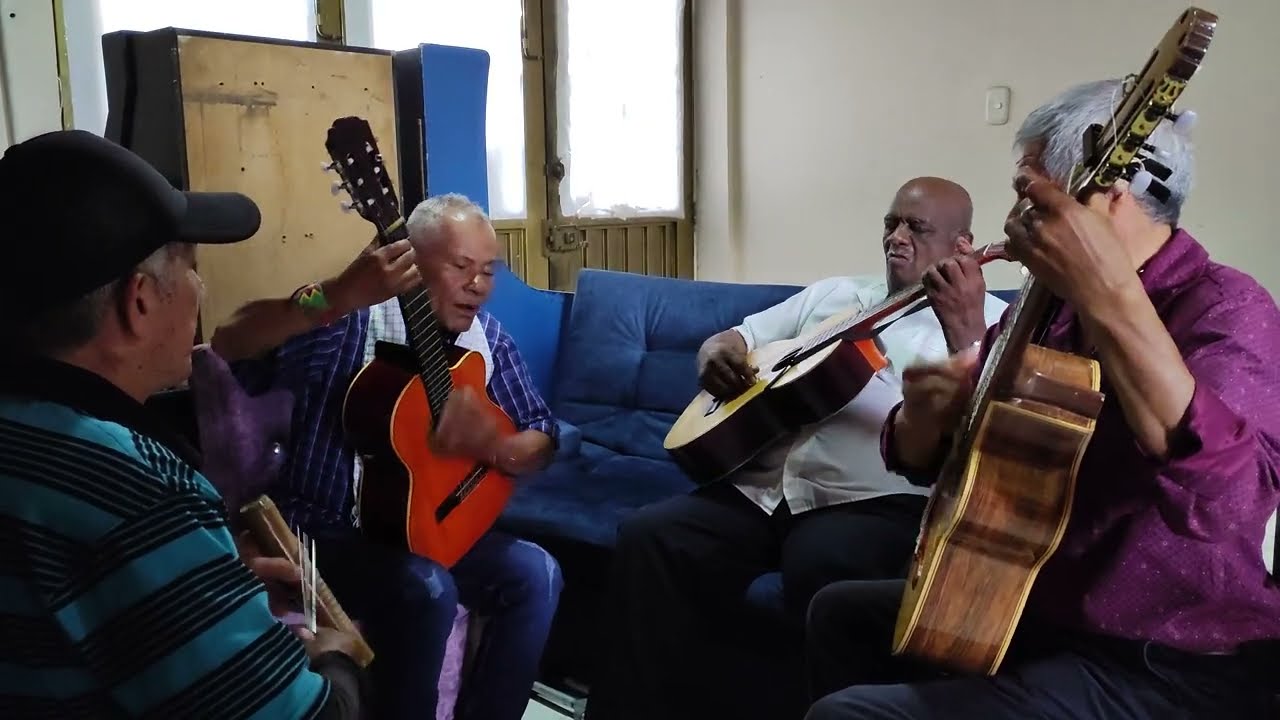 La Pasma(Interpretado por los Picantes de la Montaña)