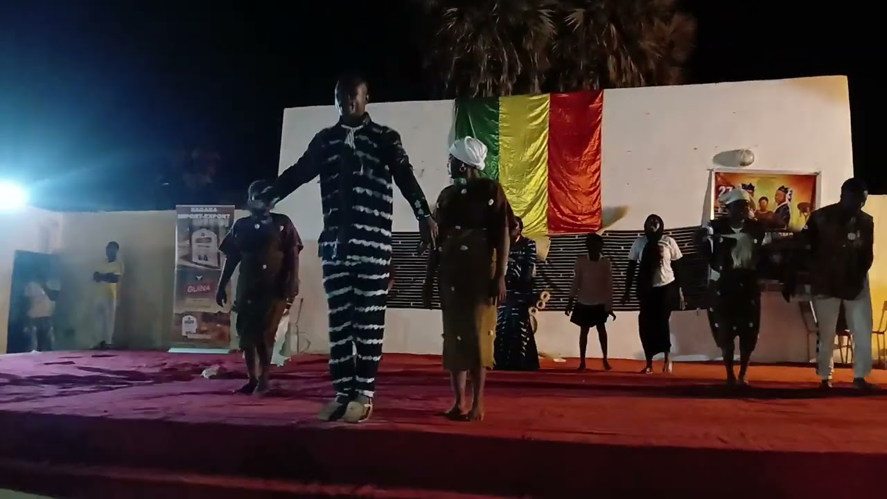Bientôt le clip reste connecté svp