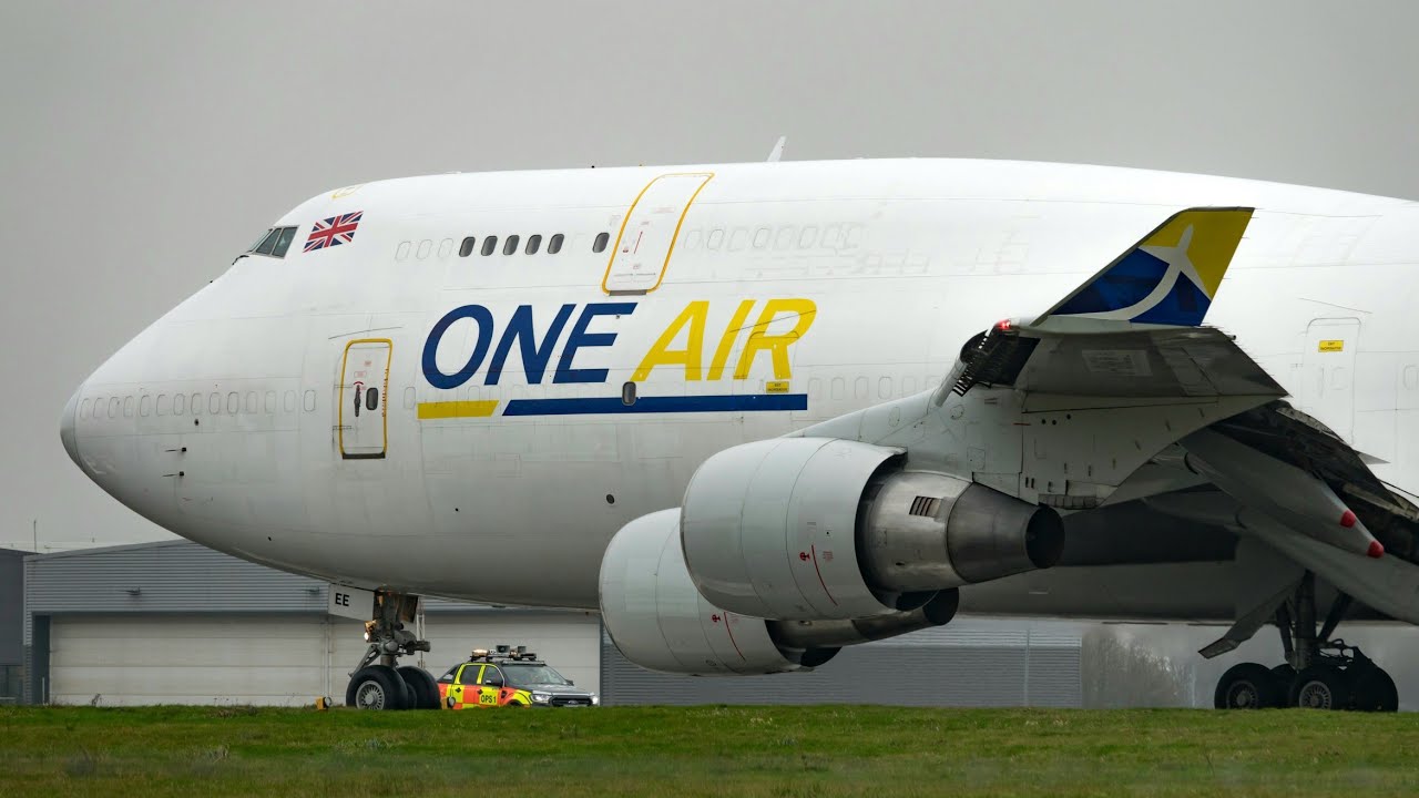 VOLUME UP! B747 High Power Engine Run on the Runway + Departure! 
