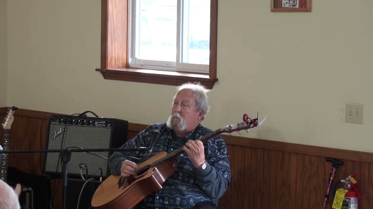 Scott Taylor with a cool medley at the Home of the Legends Jam Session