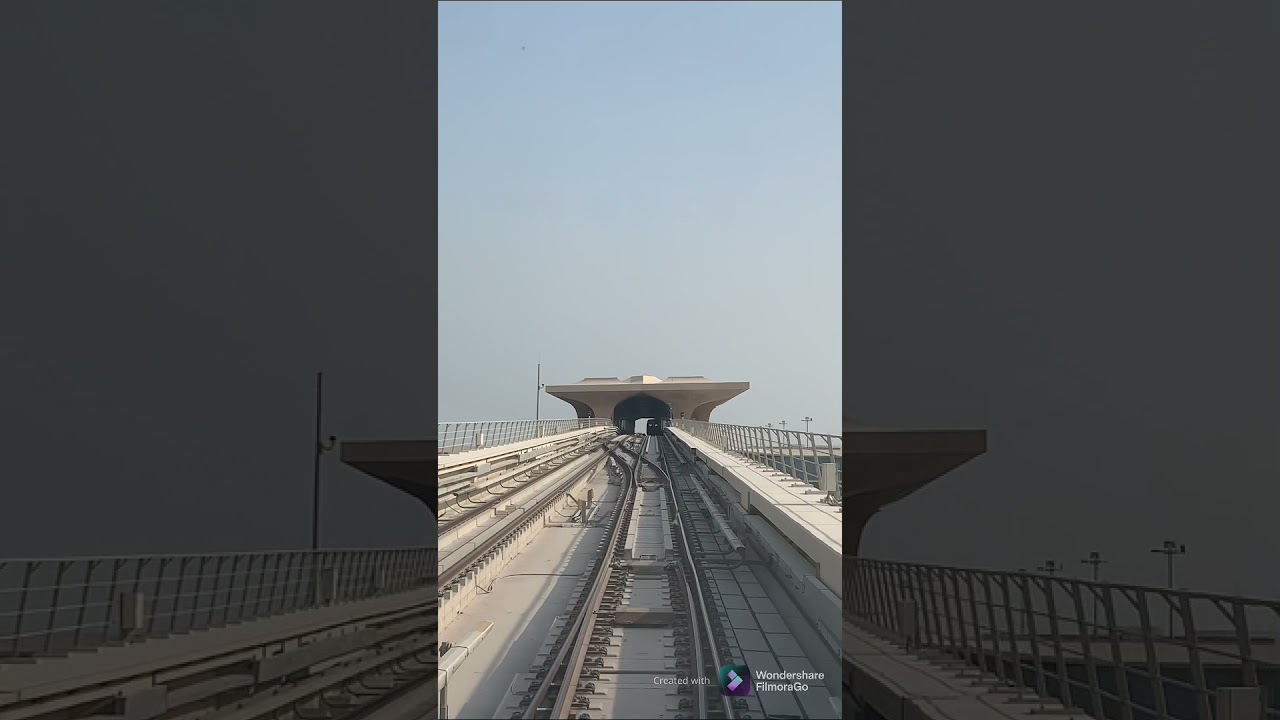 Ras Bu Fontas Metro Station going to Al Wakra