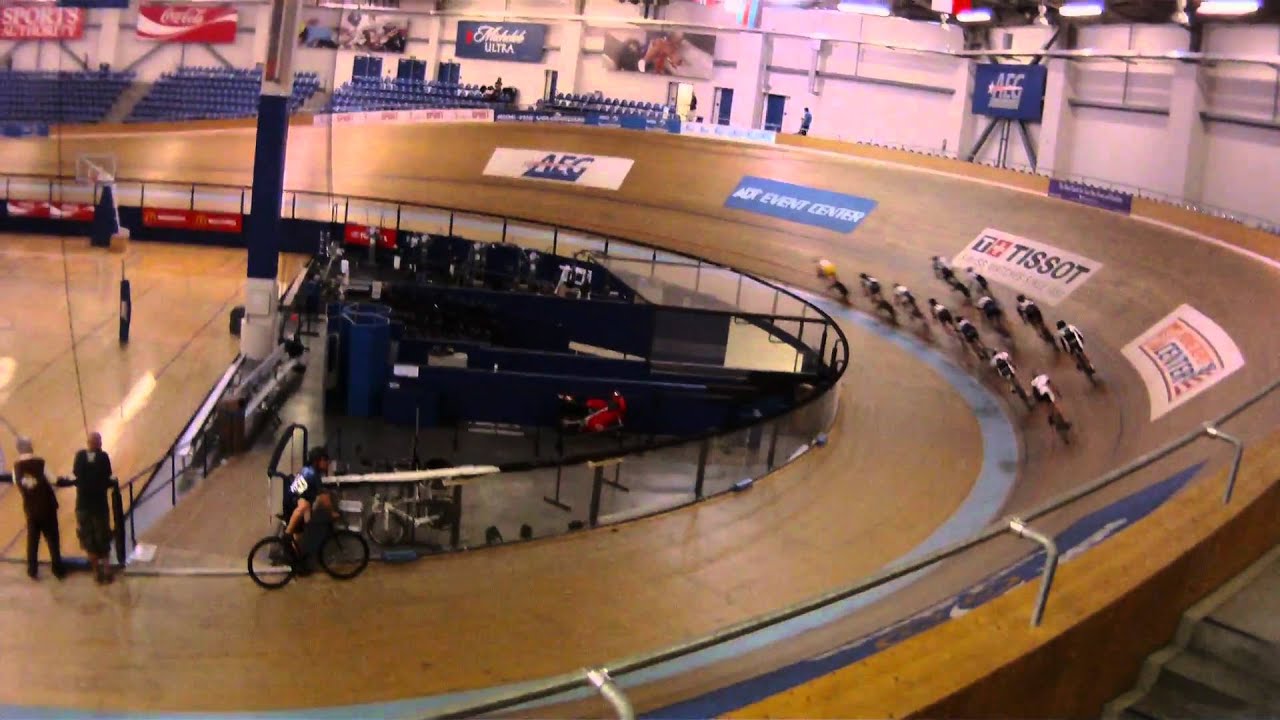 Home Depot Center Cat 4/5 points race 4/16/11