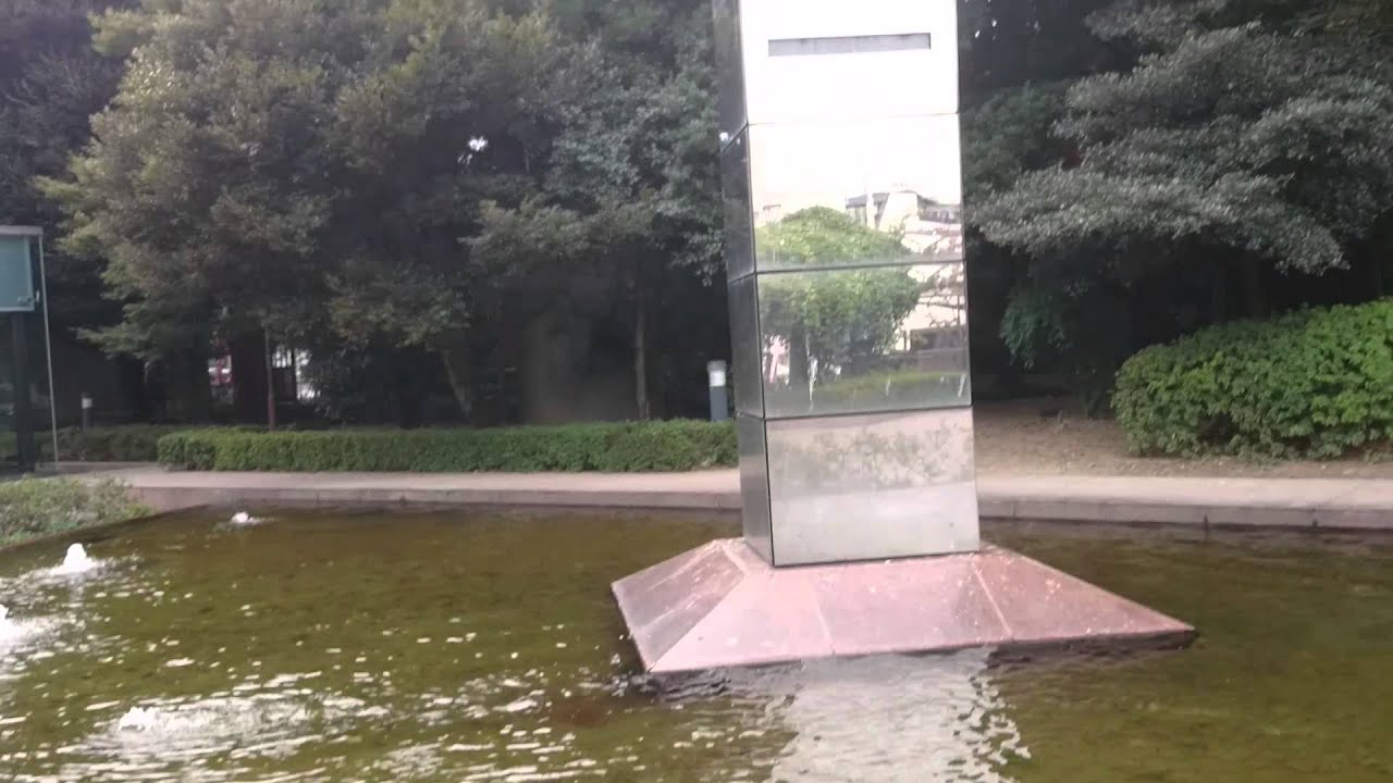 金公園の噴水＆からくり時計