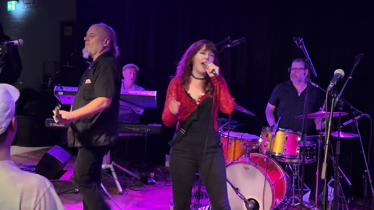 The Mercenaries - Roxanne - LIVE at Massey Hall