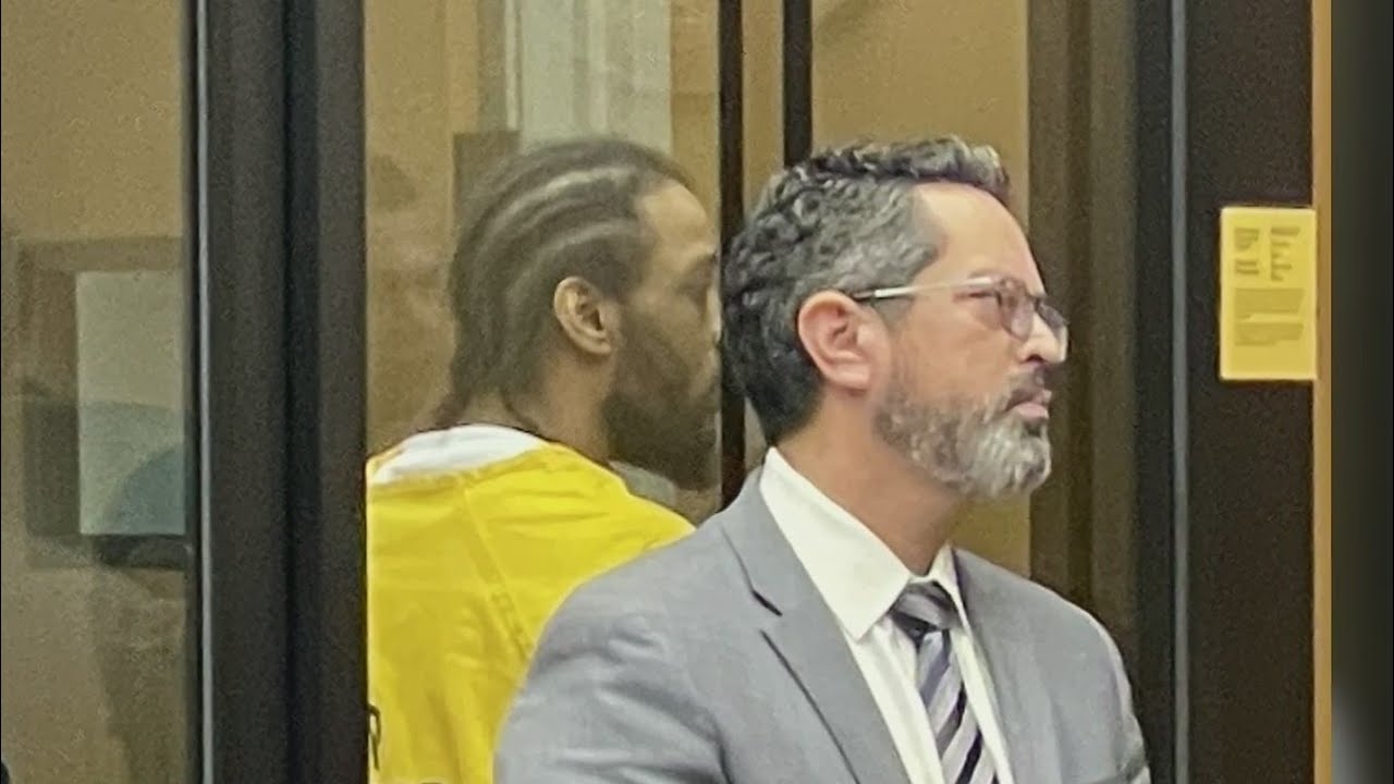 Suspects in killing of Oakland police officer Tuan Le plead not guilty