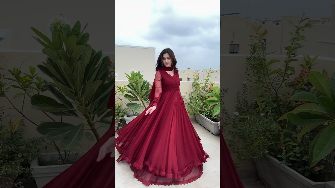 Maroon Double Layered Anarkali Set By Saadibrahimstudio
