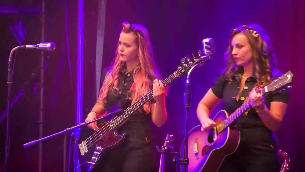 The Silverettes live beim Libori 2024 auf dem Rathausplatz Paderborn