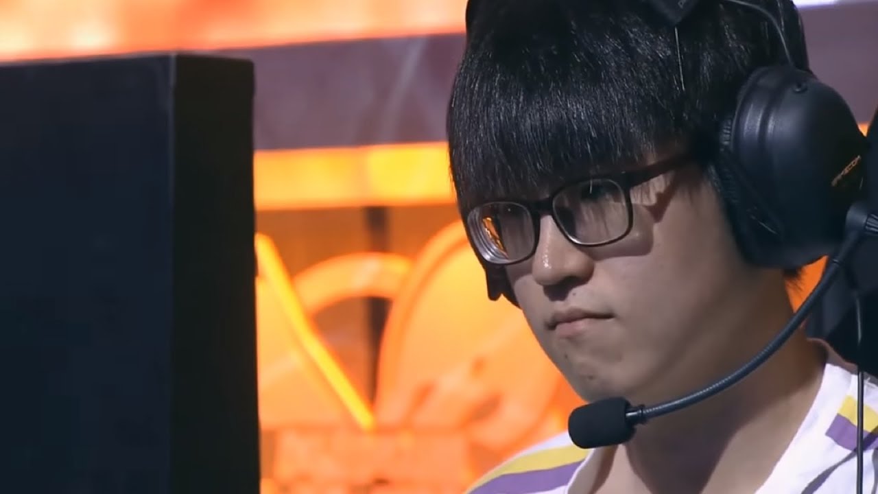 2015/8/11 LPL季後賽 癢哥幫Dade怒噴M3隊友片段