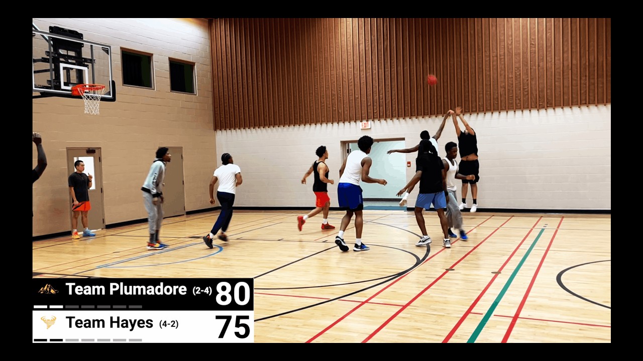 This captain hit the MOST RIDICULOUS clutch shots in the 4th quarter! (5V5 Basketball)