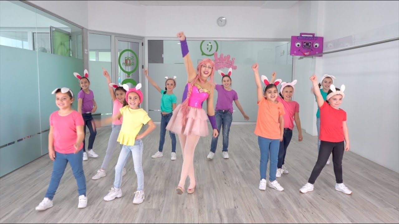 Luli Pampín - COMO LO HACE MI CONEJO - Baile