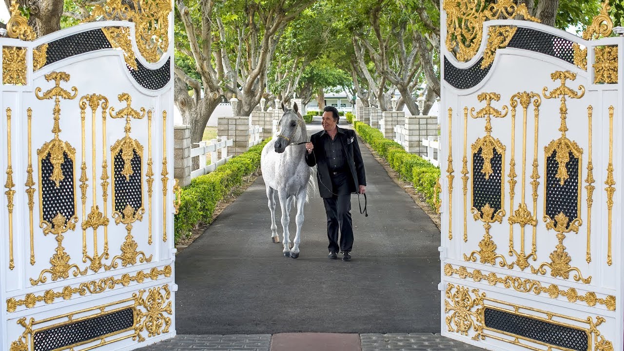 Las Vegas - Wayne Newton's Casa de Shenandoah Tour