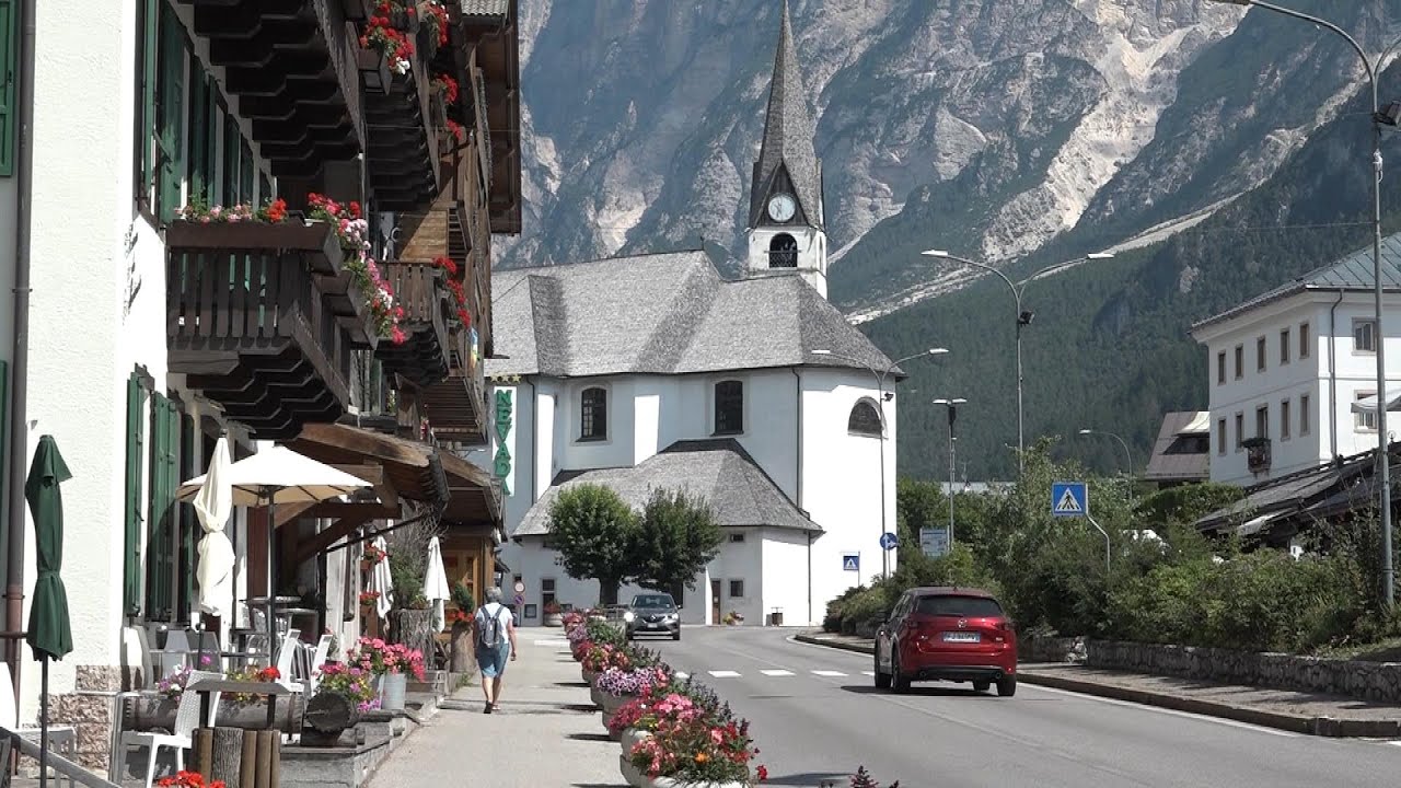 Montagna, lago, produzioni cinematografiche: tante le attrazioni turistiche a San Vito di Cadore
