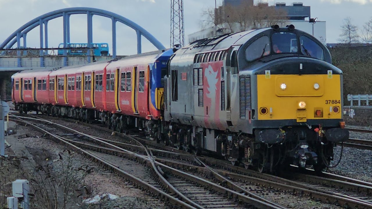 ROG 37884+SWR 45587 At Derby From Wimbledon Park Depot Sdgs To Derby Litchurch Lane