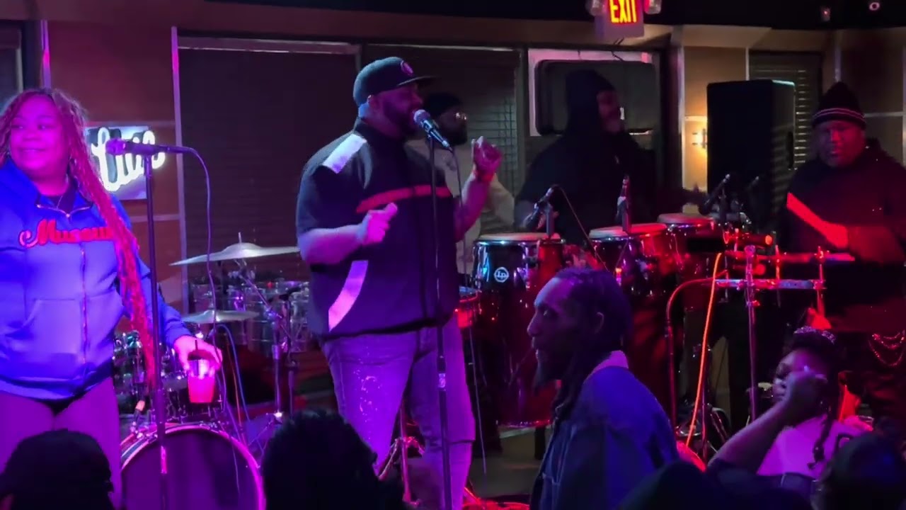 What Band live @ The Shark Bar 1/29/26