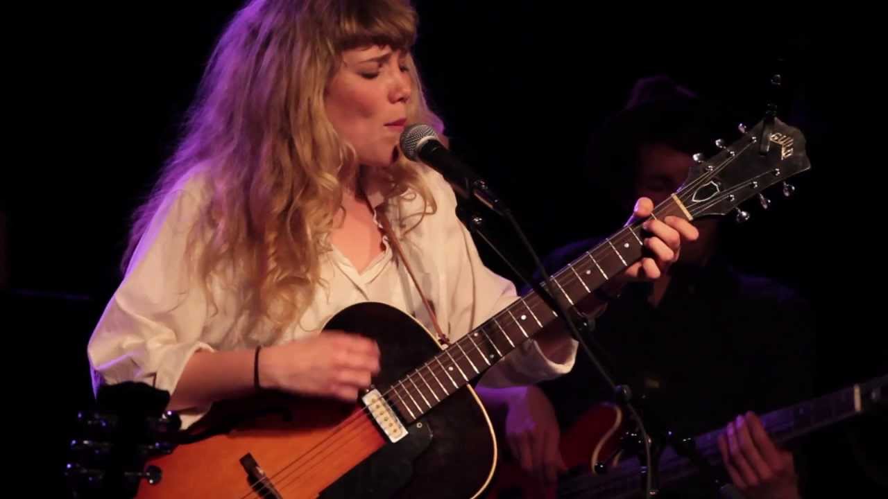 Caroline Smith 
