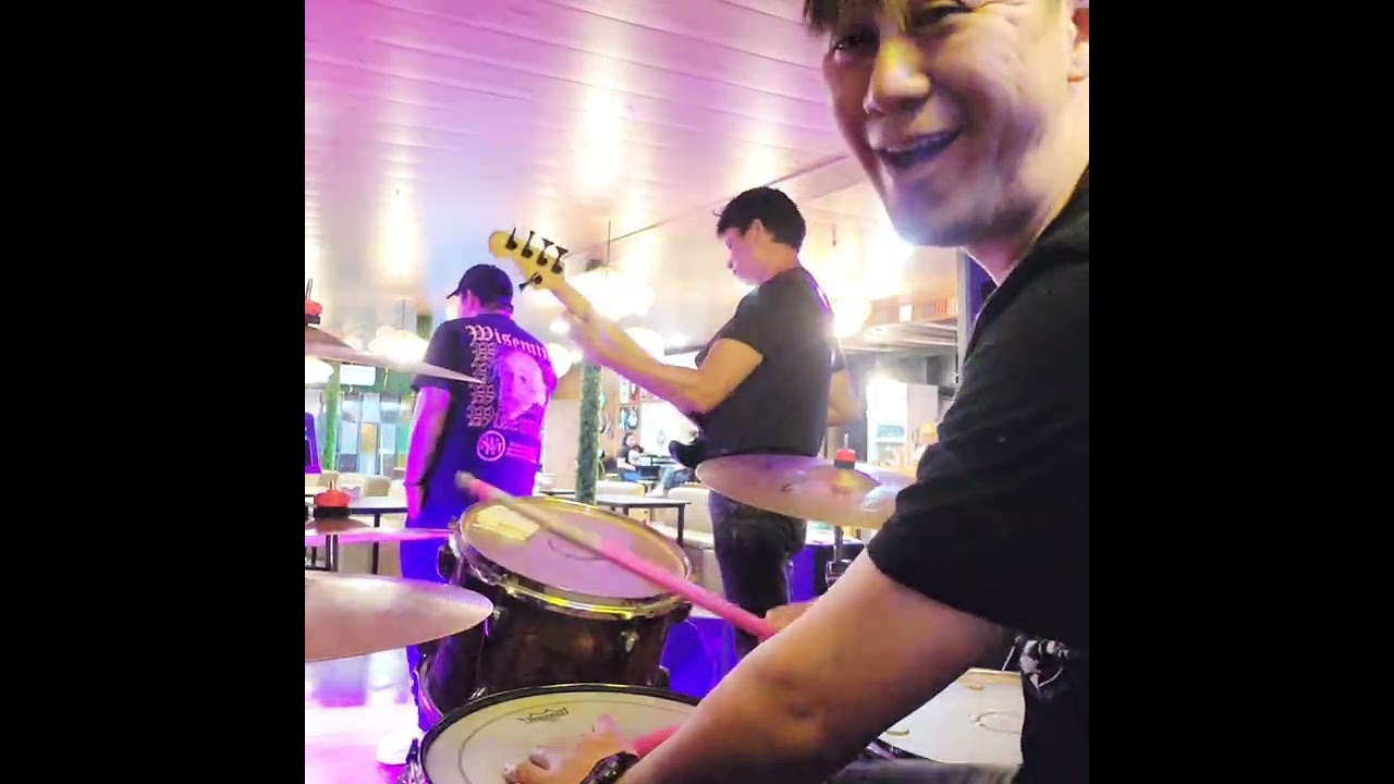 I'll never go-drum cover Debber 🥁