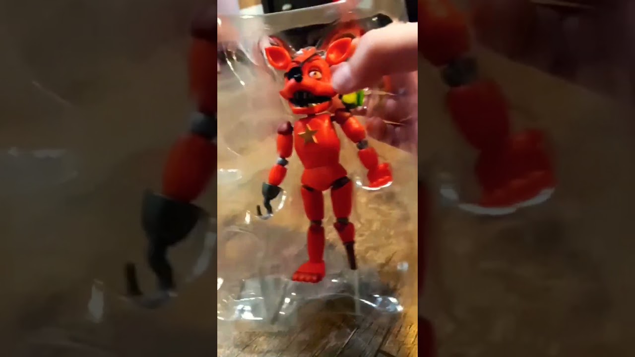 FNAF Pizzaria Simulator Rockstar Foxy Action Figure Unboxing #fnaf #fnaf6 #rockstarfoxy