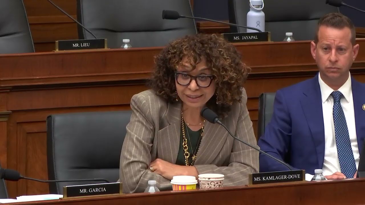 WATCH: Rep. Sydney Kamlager-Dove asks Kristi Noem about her alleged affair with top aide