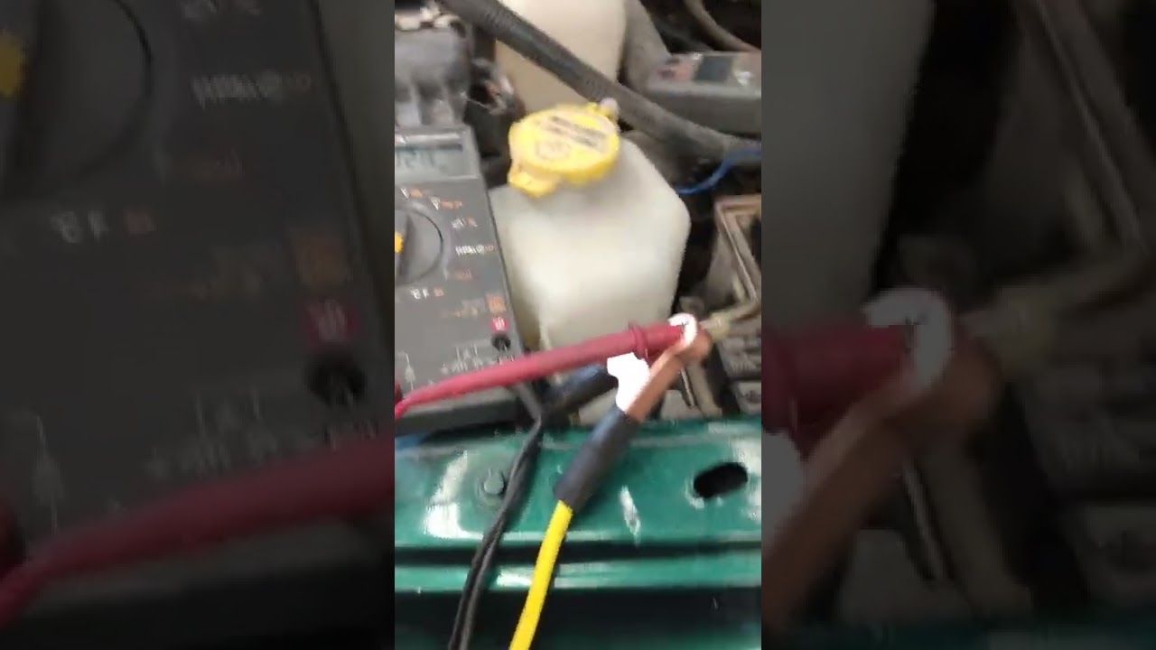 Wolf Town Auto- Locating a Parasitic Draw in a 2003 Dodge Ram 3500 Truck Radio Shorted