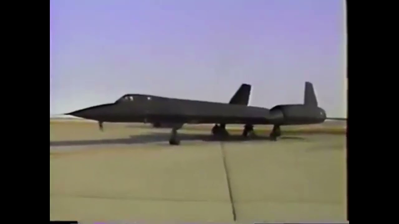 SR-71 blackbird takeoff from Beale AFB