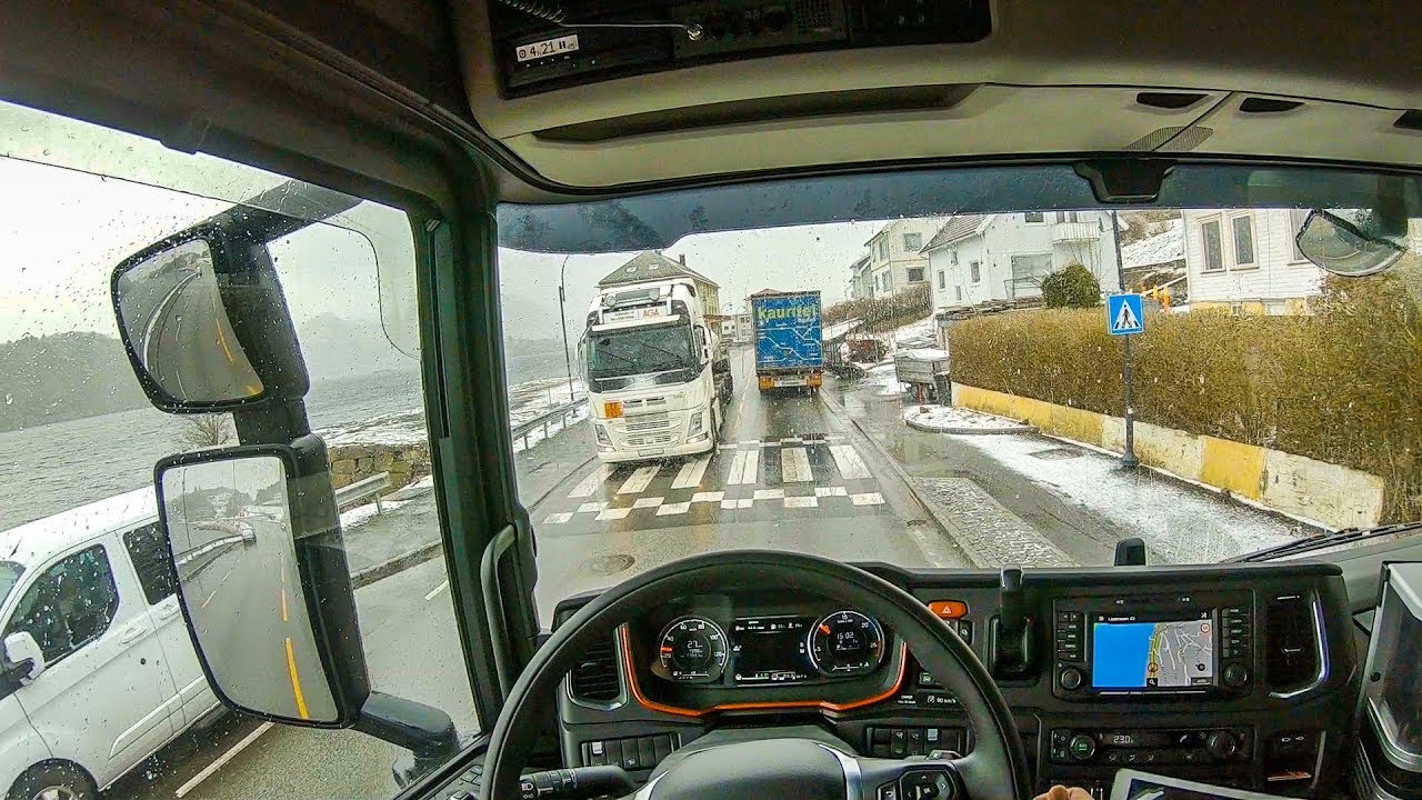 POV Driving Scania S520 - Convoy with my colleague!