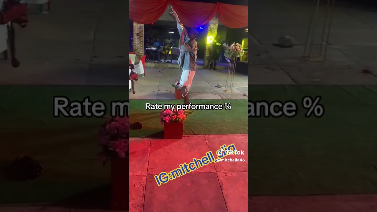 Mitchell the mad man singer 🥰🥰 pls subscribe #goviral#fypシ゚viral