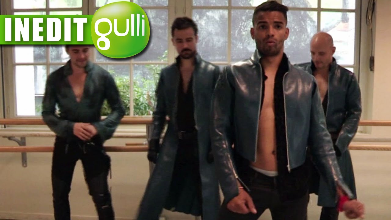 Les 3 Mousquetaires rendent visite à une école de danse - Wazup, une émission Gulli !