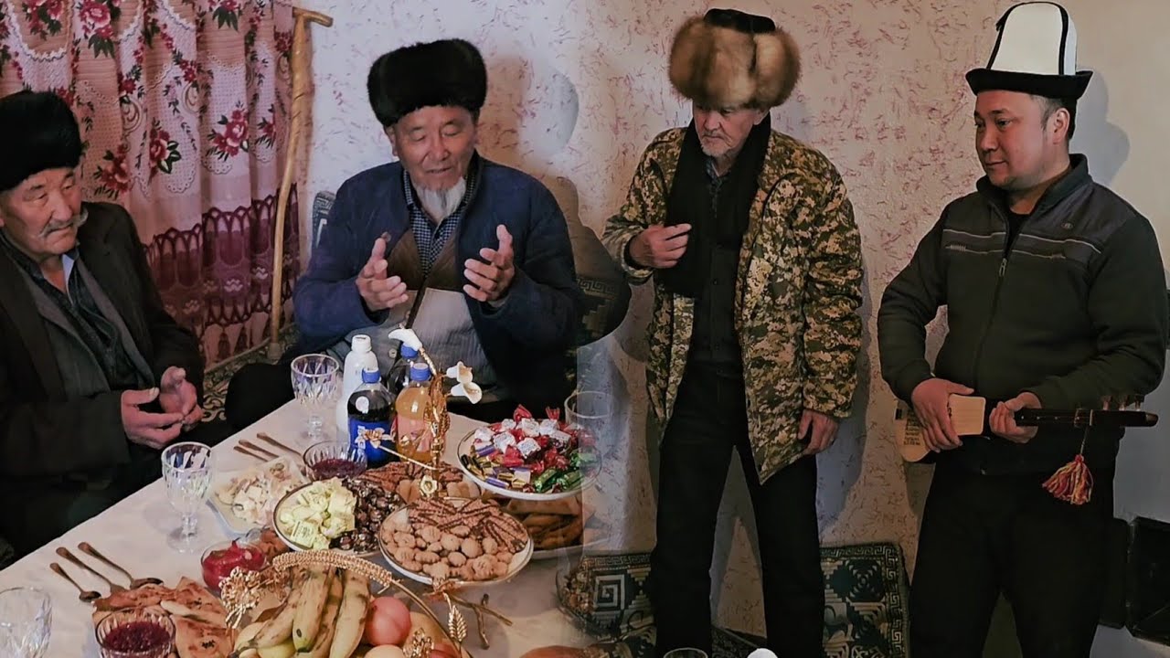 Эки райондун Ак сакал балбандары комуз белек беришти ыразычылык билдирем🇰🇬🤲