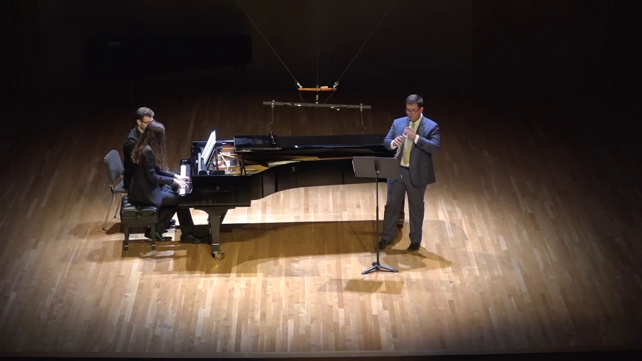 Samuel Barber: Canzonetta for Oboe and Piano