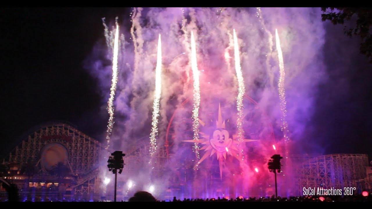[HD] Fourth of July World of Color Fireworks Show - Disney California Adventure