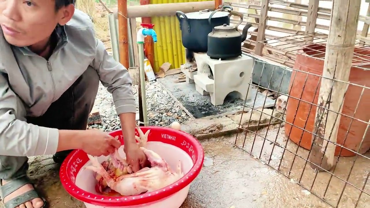 Gà hấp muối sả