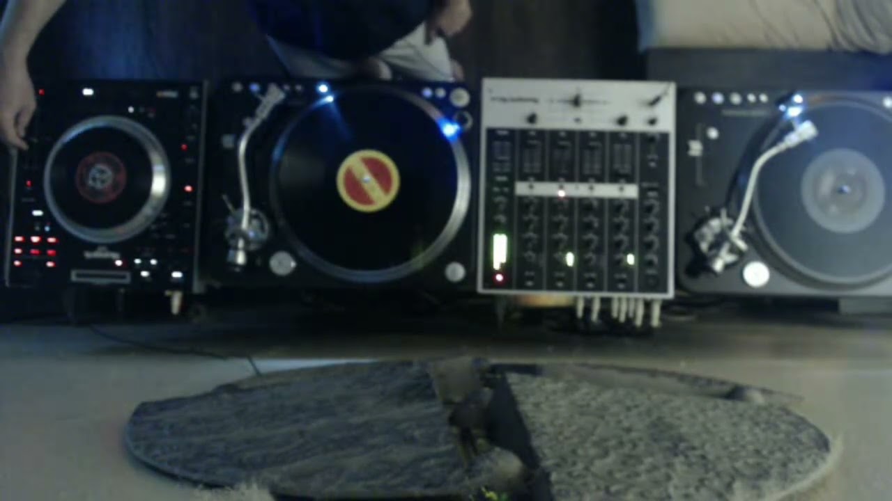Club 6400  Live Vinyl DJ Mix 217